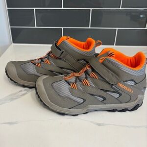 Merrell Chameleon 7 Access Mid Waterproof Hiking Boots Gray and Orange Size 6 M